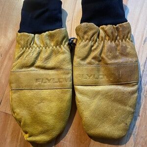 Flylow oven mitt - leather ski mittens